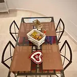 לינה וארוחת בוקר Pignatelli *