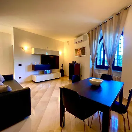 Pignatelli Bed and Breakfast *